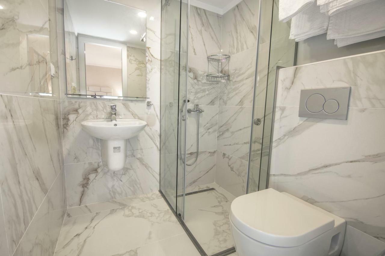 La Mer Apartments Nikiti  Luaran gambar