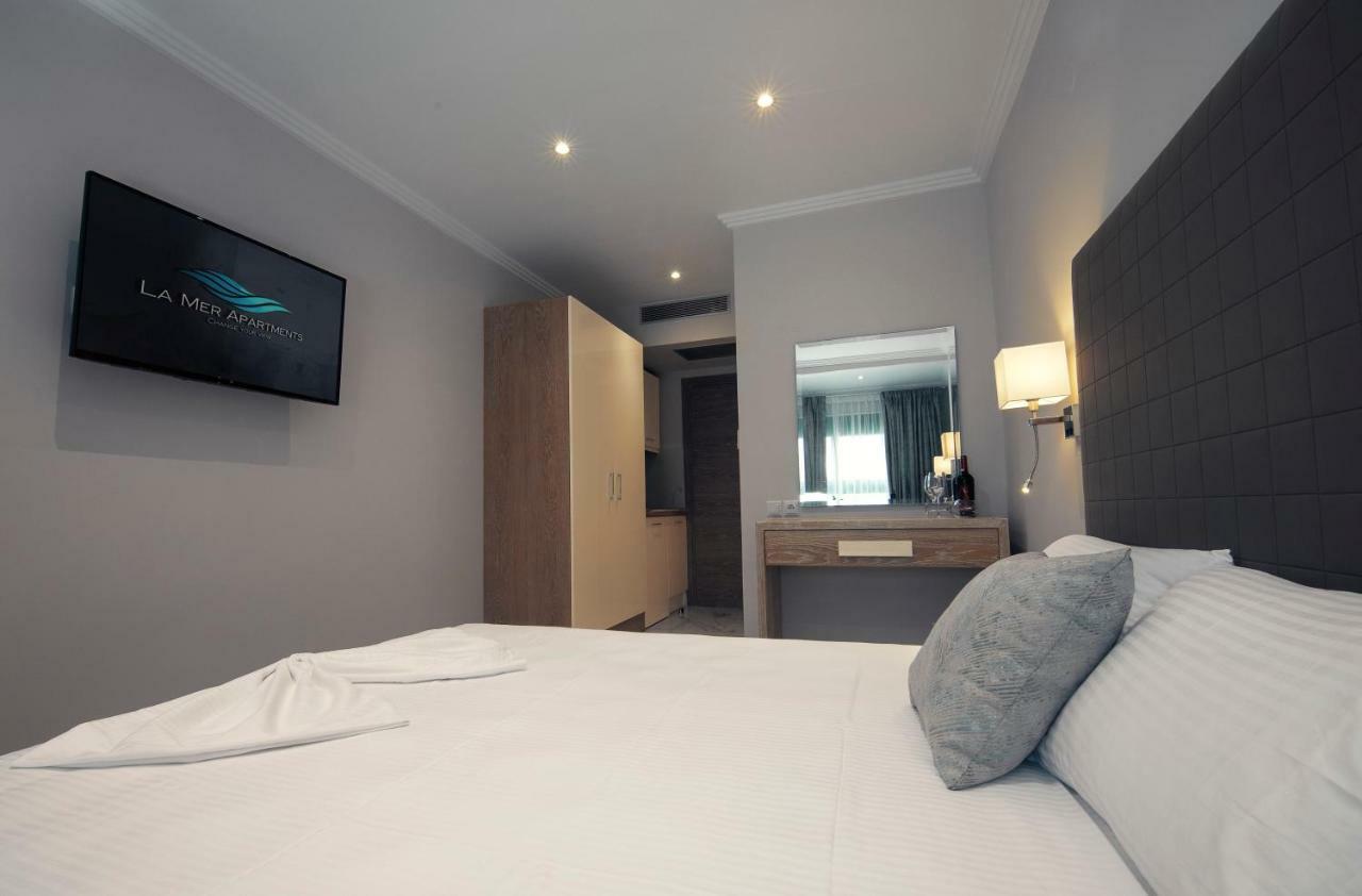 La Mer Apartments Nikiti  Luaran gambar